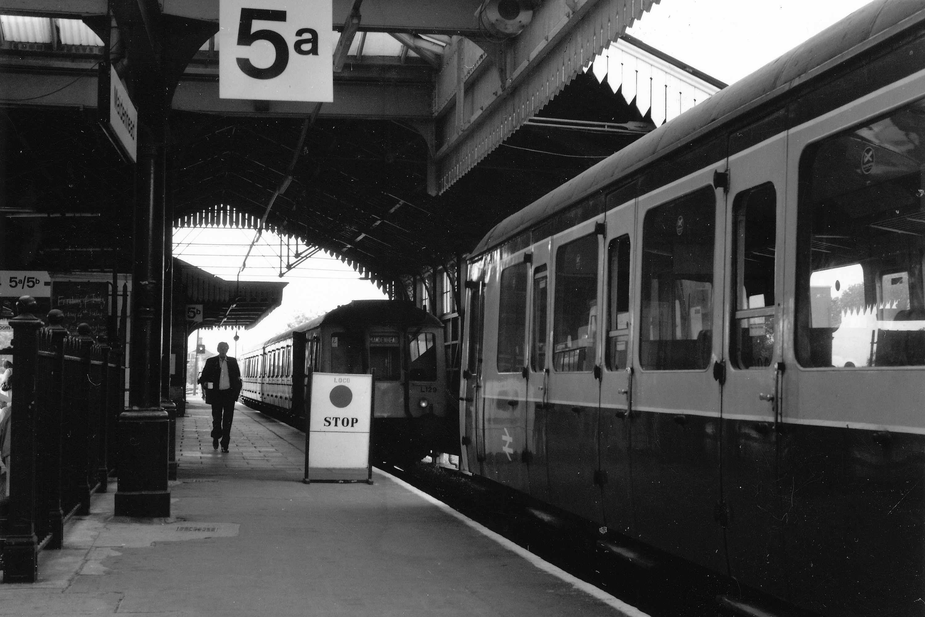 55029 and trailer waits to form a Marlow train